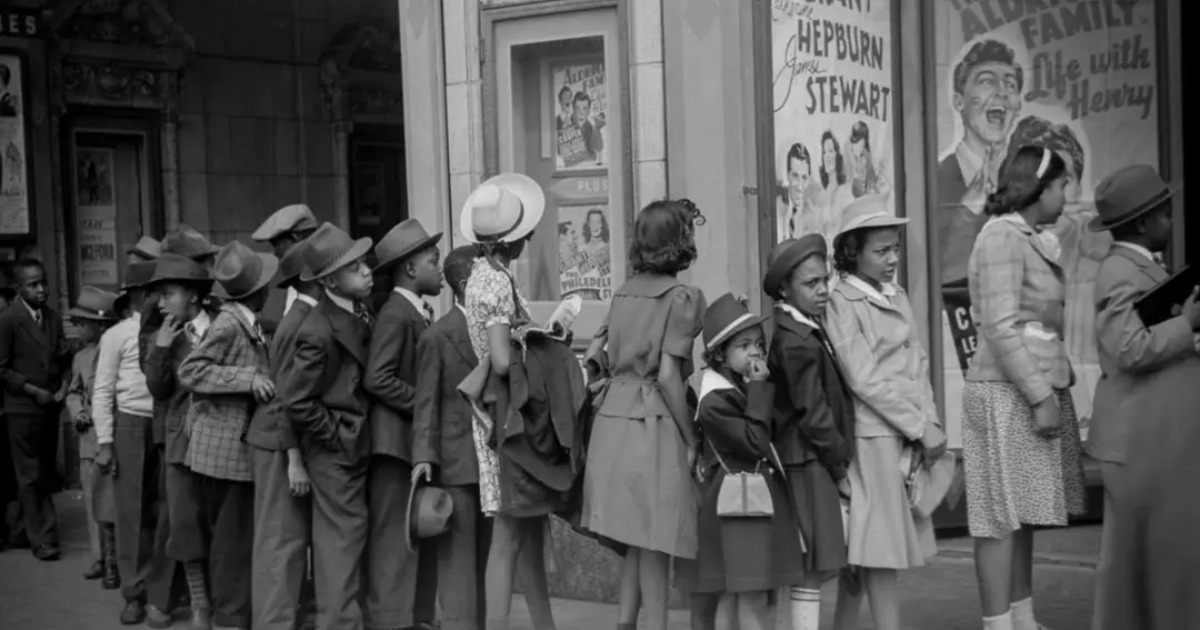 Why people keep "finding" time travelers in old photos, and what's really going on