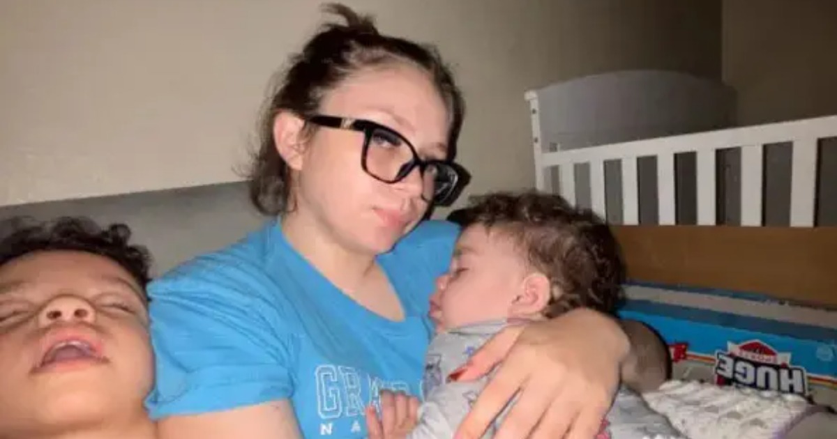 Woman's unpopped ears on a flight led to a serious cancer diagnosis